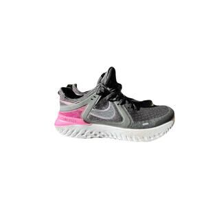Nike Legend React 2
Psychic Pink  Women's Size 9.5 No Insole